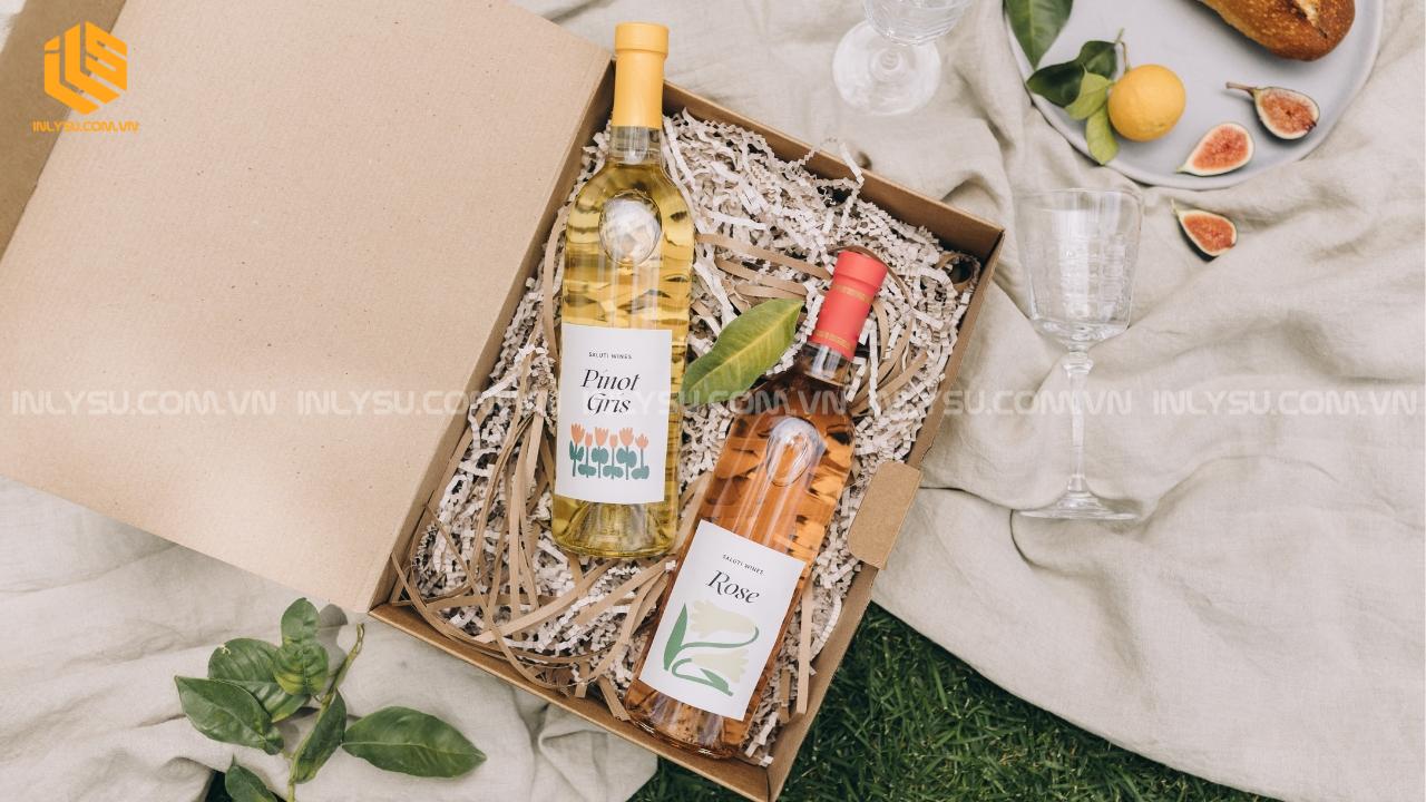 Mua hộp quà rượu vang Tết ở đâu uy tín?